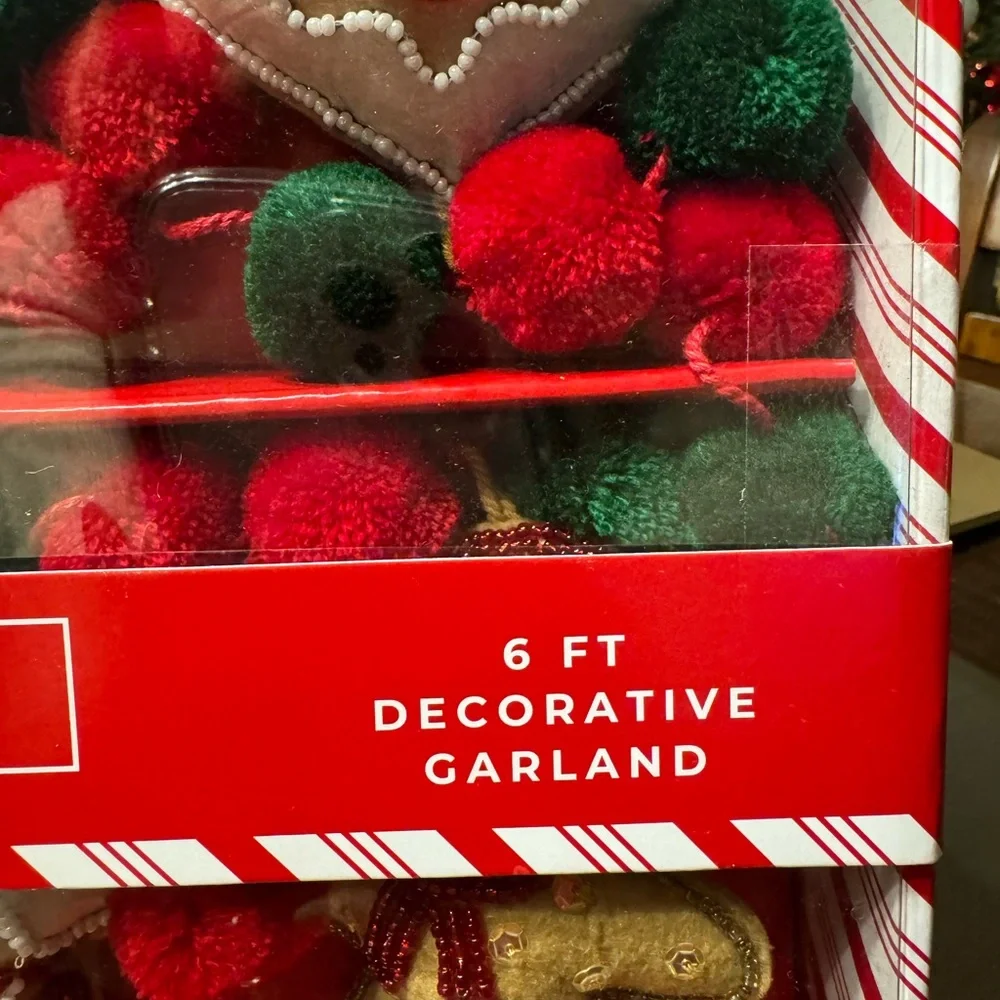 Gingerbread House Garland